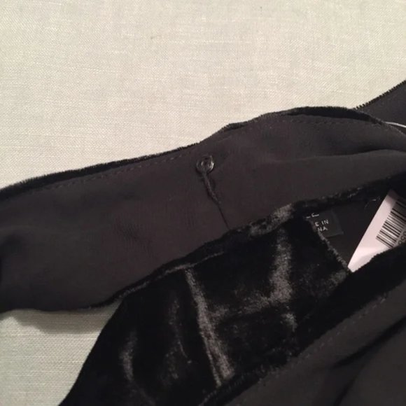 NWT J. Crew black velvet sleeveless scoop neck tank top - Picture 6 of 8